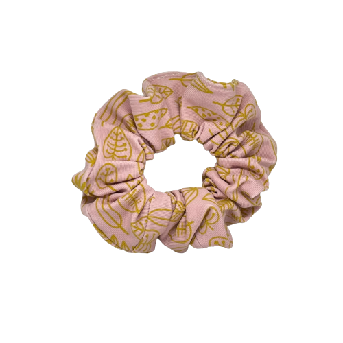 Roze blaadjes scrunchie